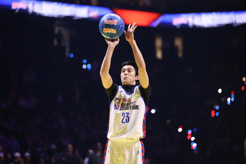 都展现了其 都展现了其