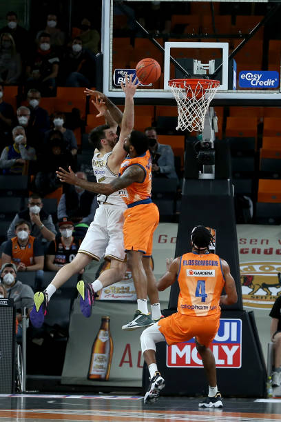 配合和后场 配合和后场