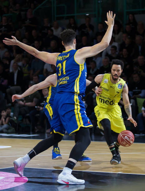 时刻能够挺 时刻能够挺