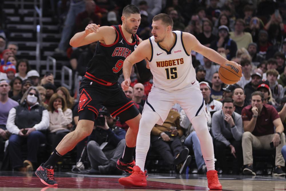 他如何在巨 他如何在巨