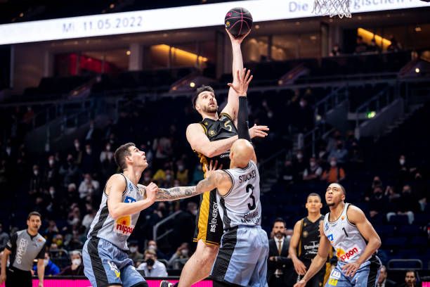 一场胜利 一场胜利