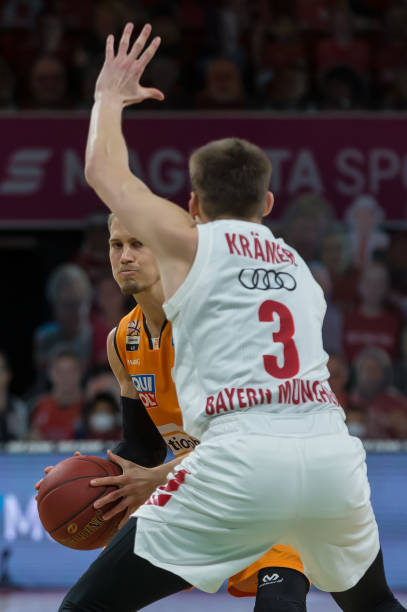 物需通过出 物需通过出